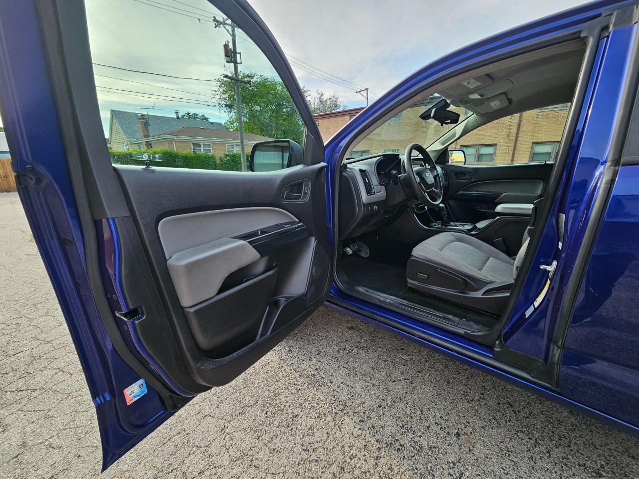 Chevrolet Colorado 2WD Ext Cab 128.3" WT 2017