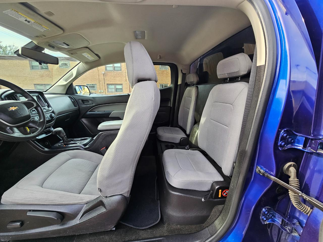 Chevrolet Colorado 2WD Ext Cab 128.3" WT 2017