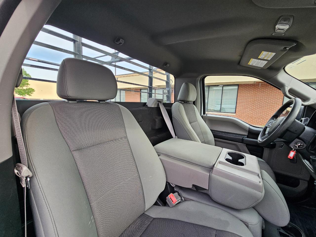 Ford F-150 XLT 2WD Reg Cab 8' Box 2019