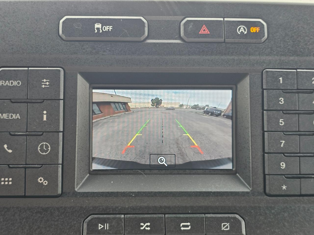 Ford F-150 XLT 2WD Reg Cab 8' Box 2019