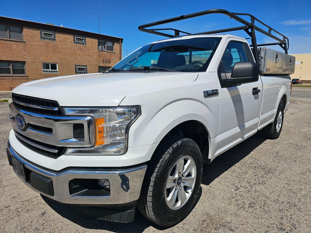 Ford F-150 XLT 2WD Reg Cab 8' Box 2019