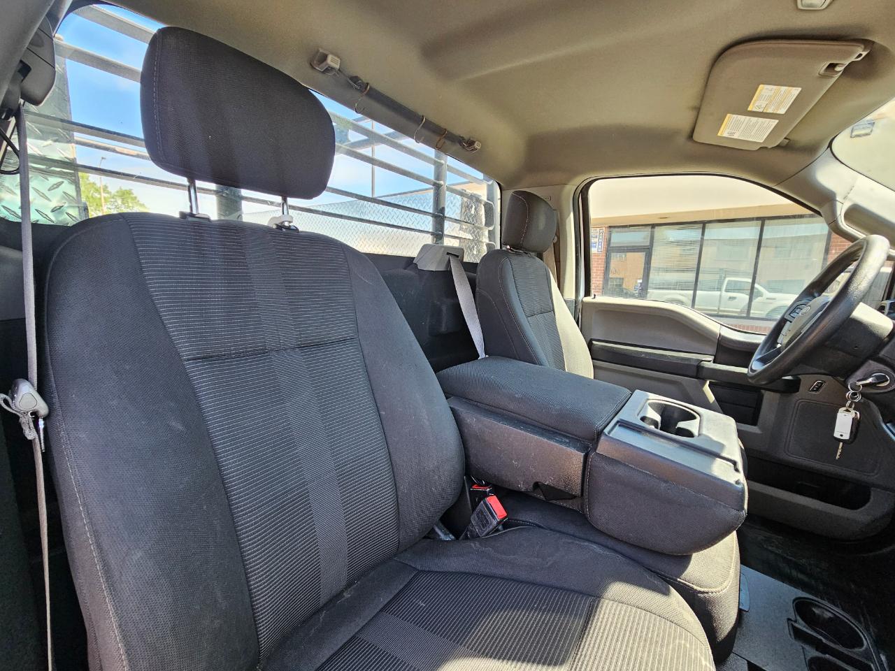 Ford F-150 XLT 2WD Reg Cab 8' Box 2019