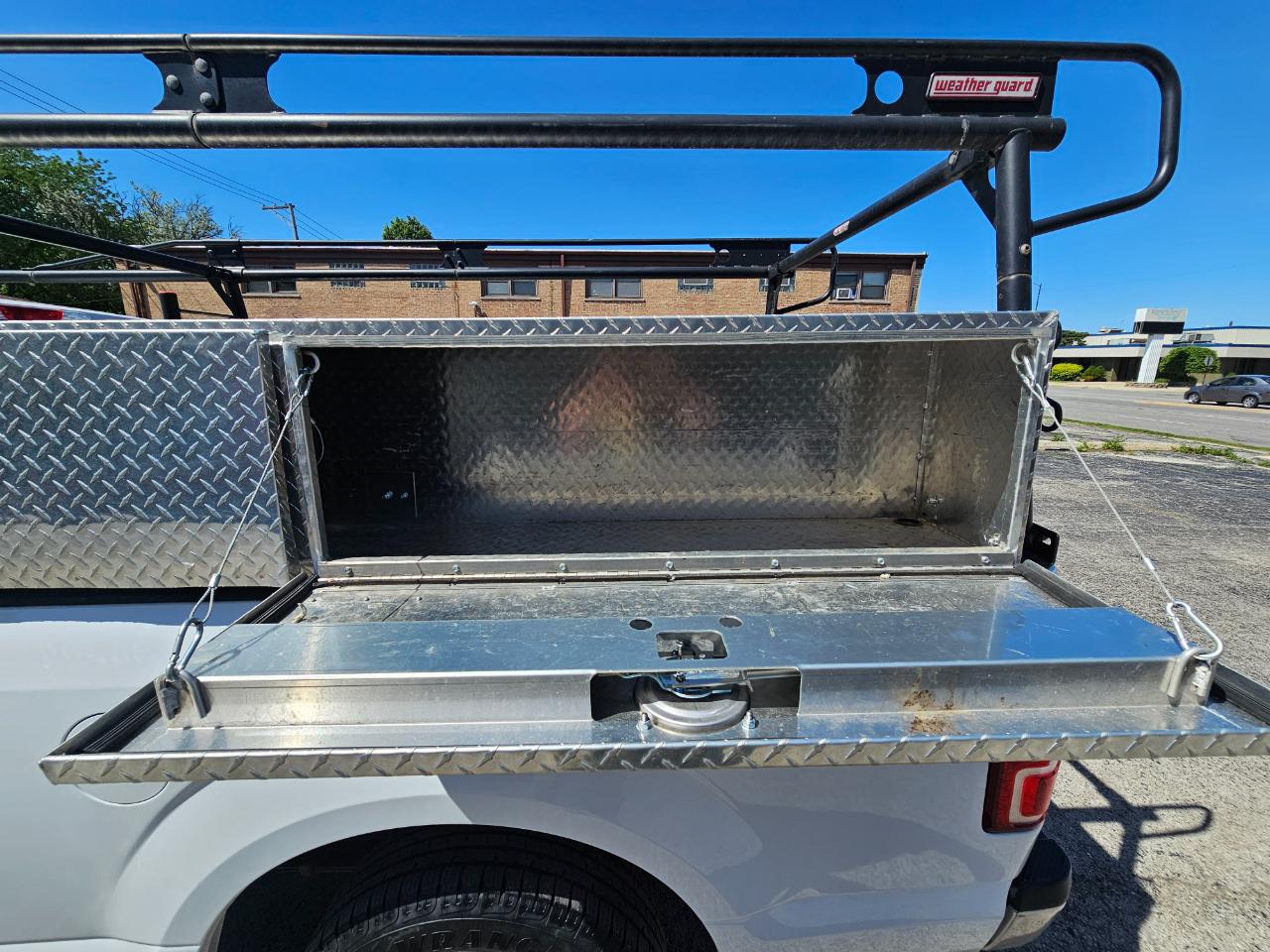 Ford F-150 XLT 2WD Reg Cab 8' Box 2019