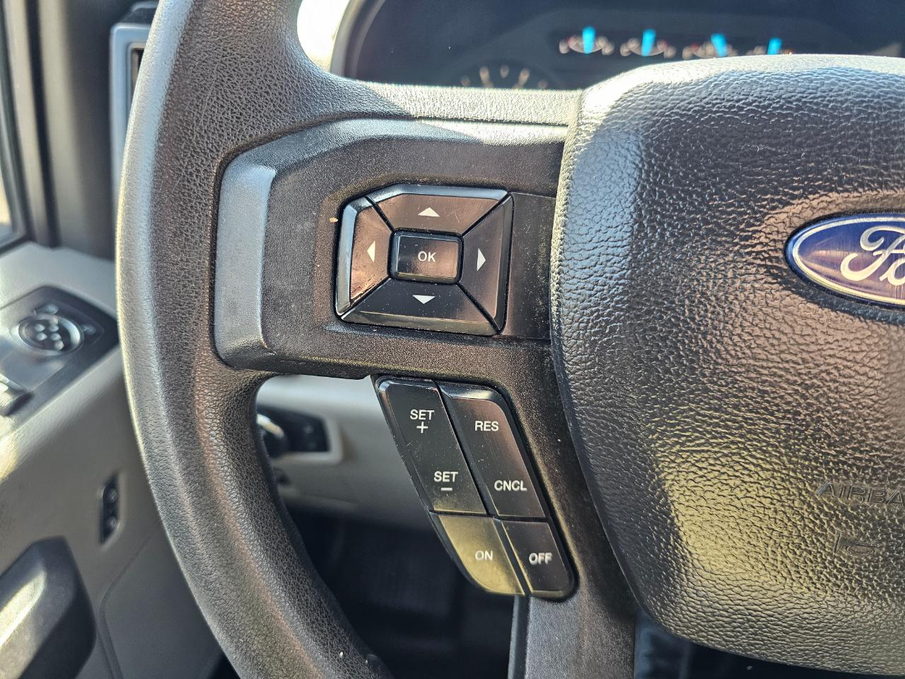 Ford F-150 XLT 2WD Reg Cab 8' Box 2019