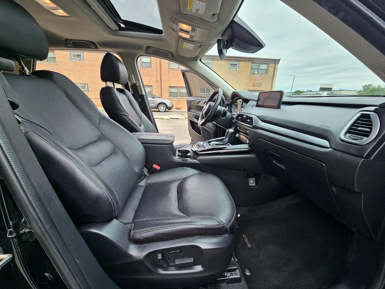 Mazda CX-9 Touring FWD 2021
