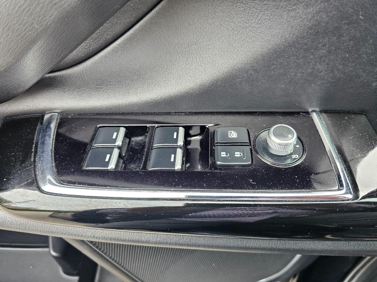 Mazda CX-9 Touring FWD 2021