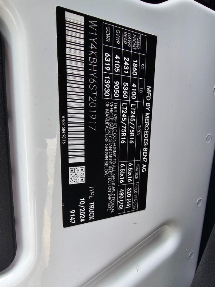 Mercedes-Benz Sprinter Cargo Van 2500 Standard Roof I4 Diesel 144" RWD 2025