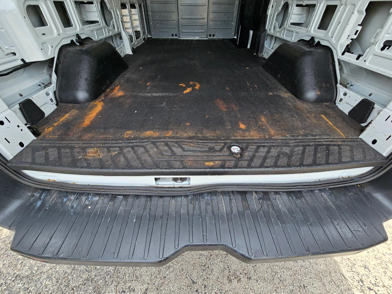 Ford Transit Cargo Van T-250 148" Low Rf 9000 GVWR Sliding RH Dr 2017