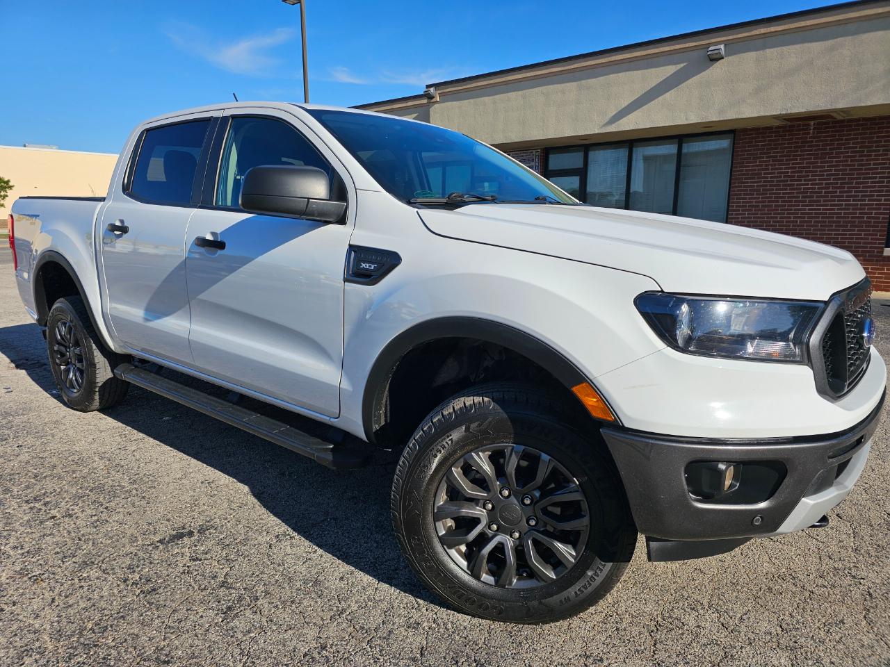 Ford Ranger LARIAT 4WD SuperCrew 5' Box 2023