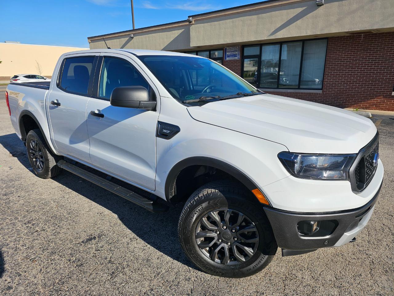 Ford Ranger LARIAT 4WD SuperCrew 5' Box 2023