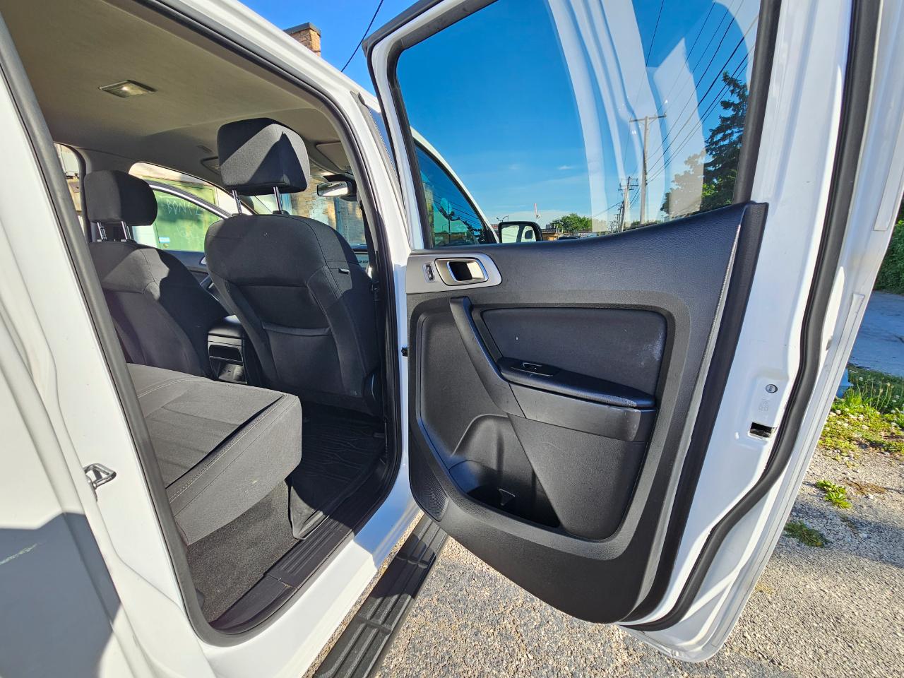 Ford Ranger LARIAT 4WD SuperCrew 5' Box 2023