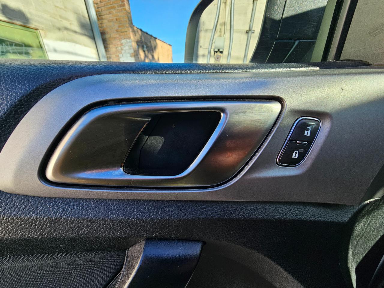 Ford Ranger LARIAT 4WD SuperCrew 5' Box 2023