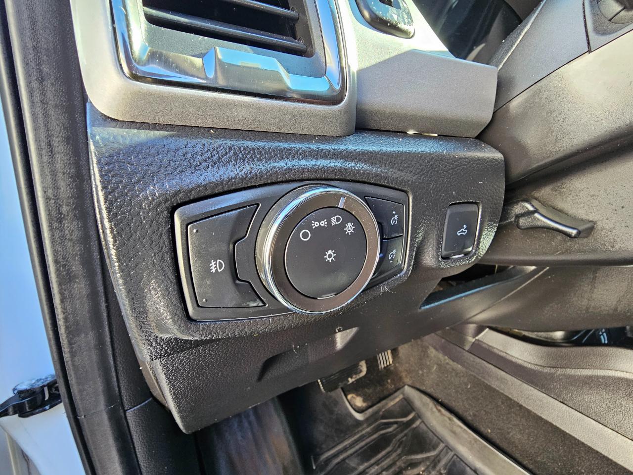 Ford Ranger LARIAT 4WD SuperCrew 5' Box 2023