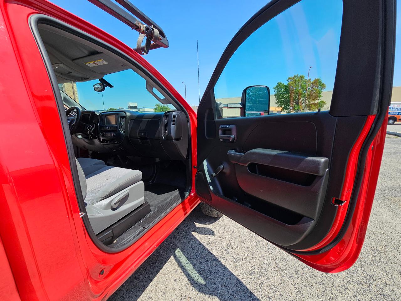 GMC Sierra 2500HD 2WD Reg Cab 133.6" 2018