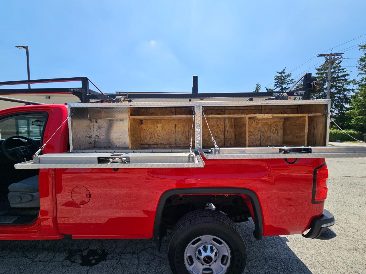 GMC Sierra 2500HD 2WD Reg Cab 133.6" 2018