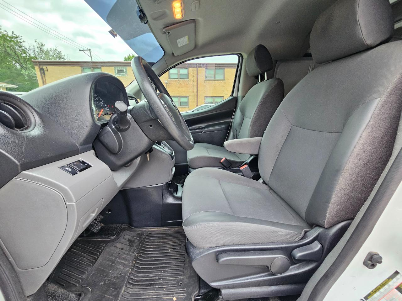 Nissan NV200 Compact Cargo I4 SV 2021