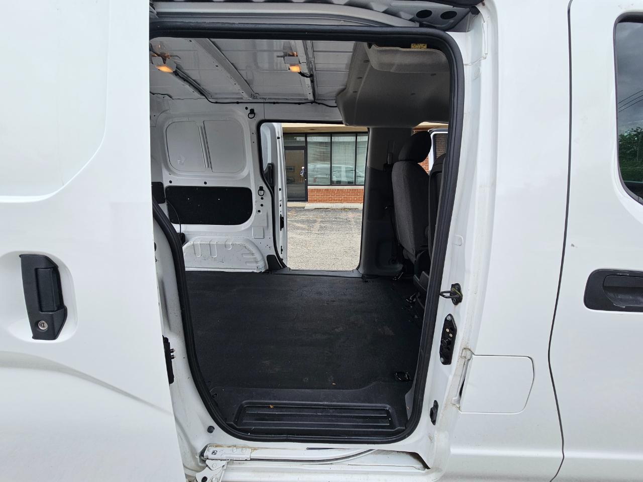 Nissan NV200 Compact Cargo I4 SV 2021