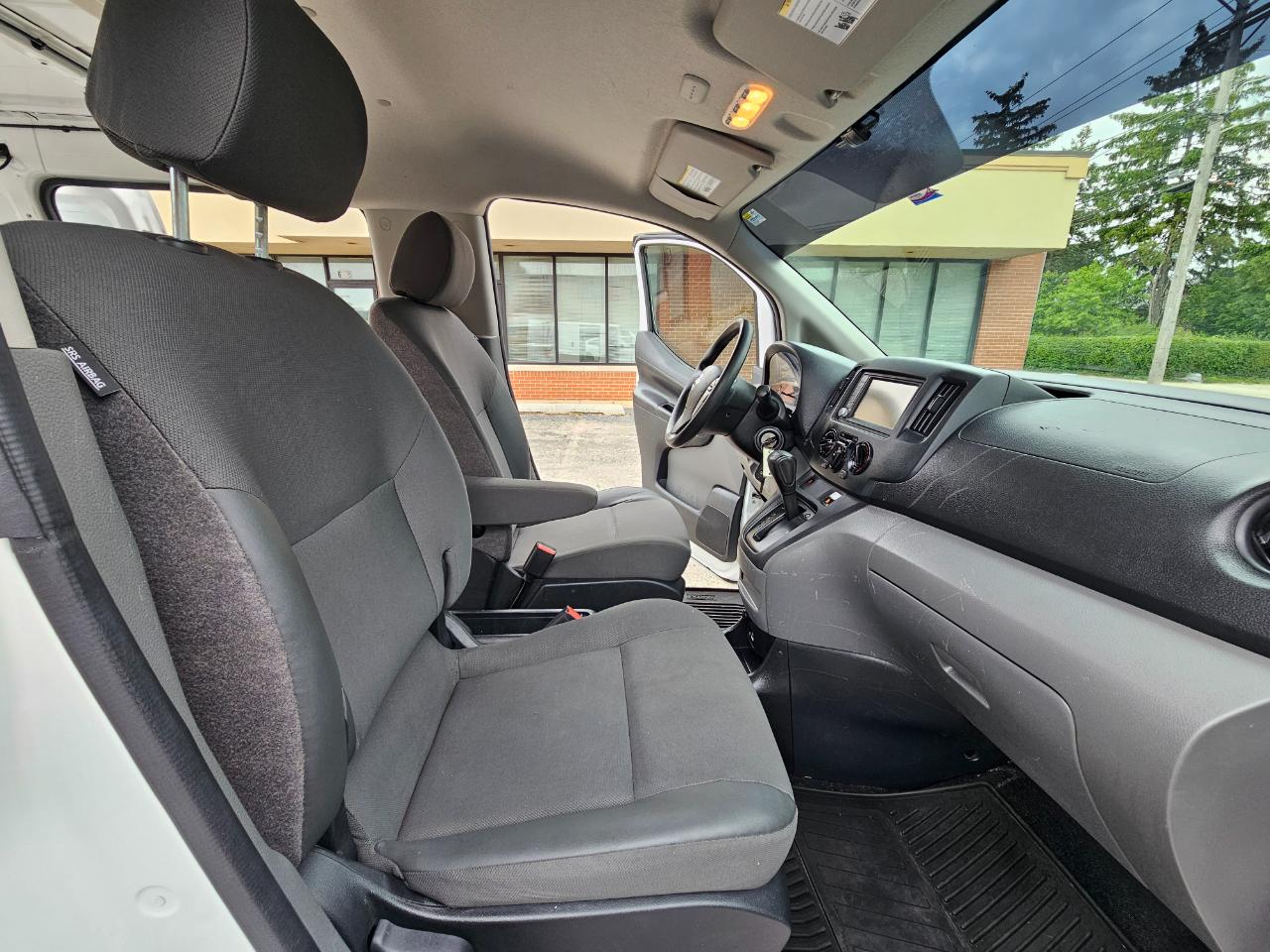 Nissan NV200 Compact Cargo I4 SV 2021