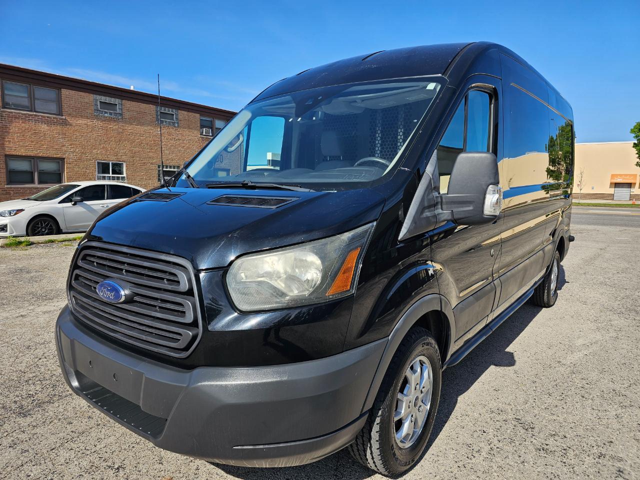 Ford Transit Cargo Van T-250 148" Med Rf 9000 GVWR Sliding RH Dr 2016