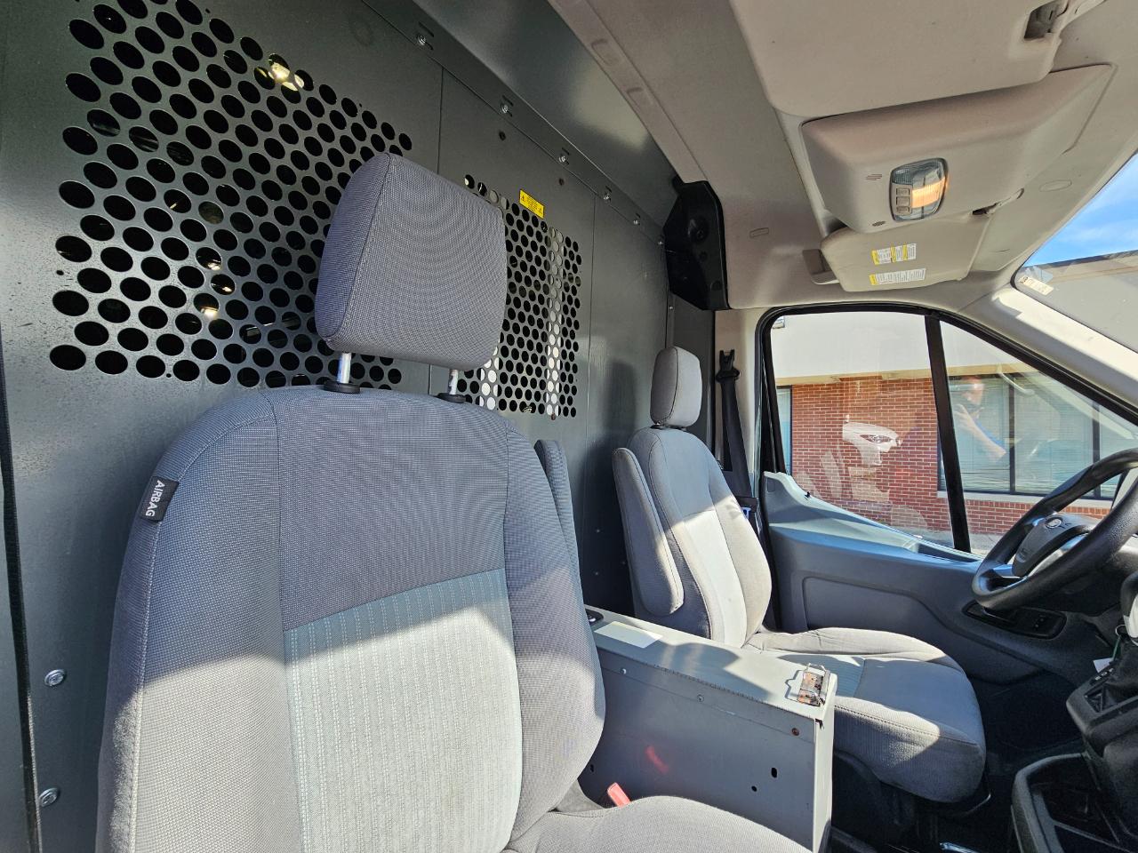 Ford Transit Cargo Van T-250 148" Med Rf 9000 GVWR Sliding RH Dr 2016