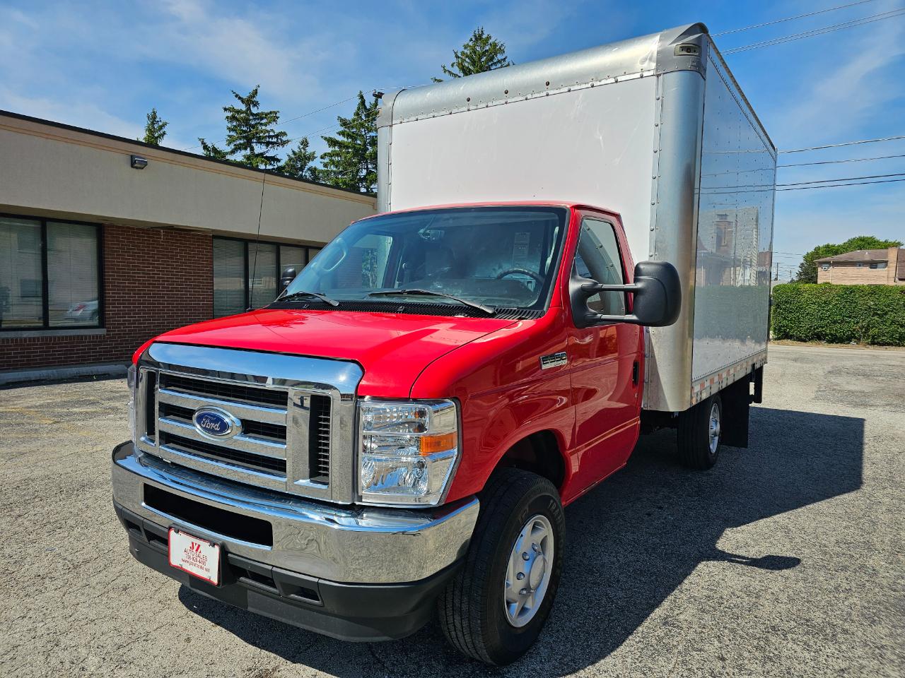 Ford E-Series Cutaway E-350 SRW 138" WB 2021