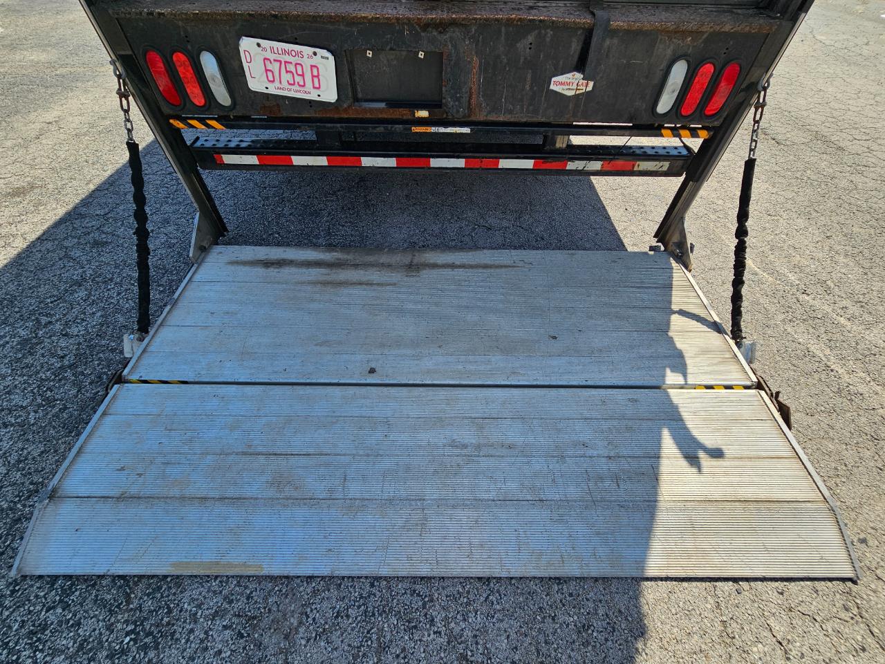 Ford E-Series Cutaway E-350 SRW 138" WB 2021