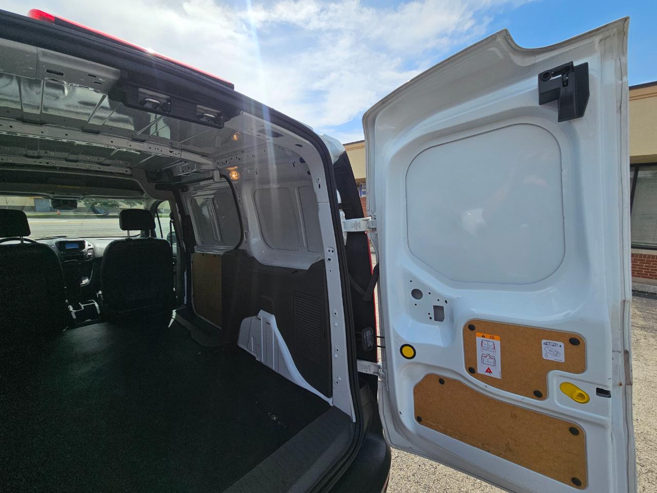 Ford Transit Connect Van XL LWB w/Rear Symmetrical Doors 2022