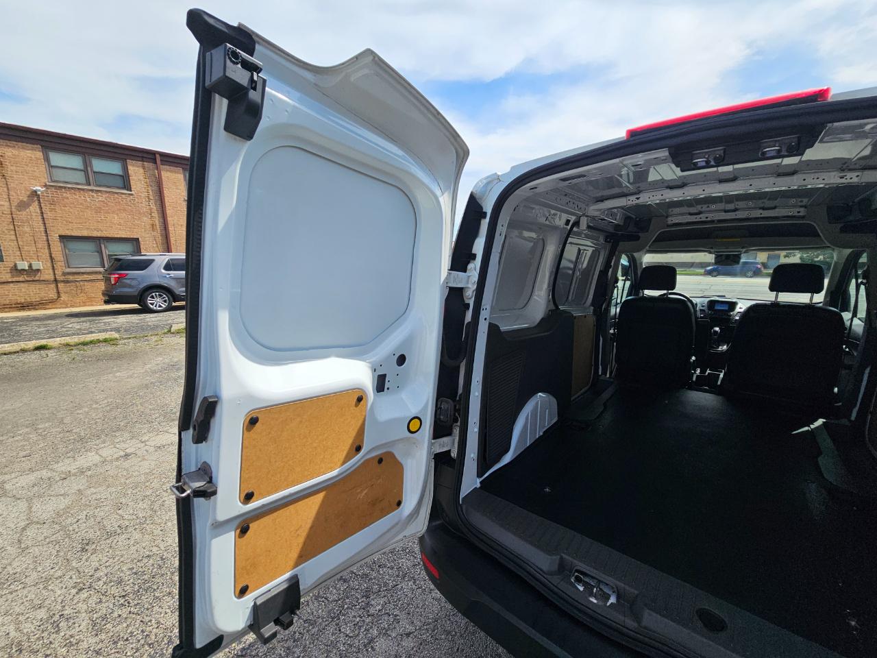 Ford Transit Connect Van XL LWB w/Rear Symmetrical Doors 2022