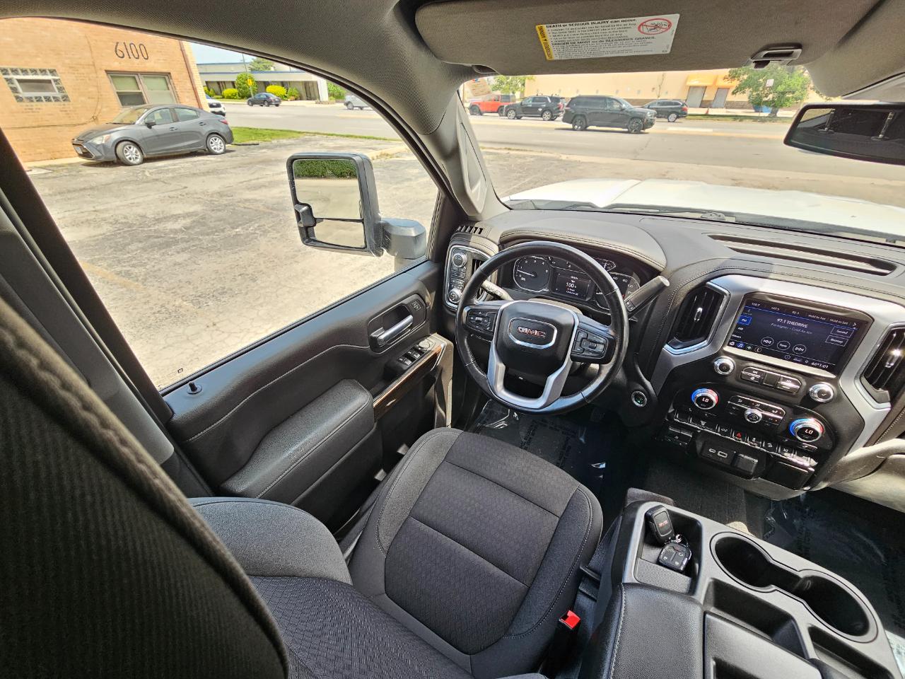 GMC Sierra 2500HD 4WD Crew Cab 159" SLE 2023