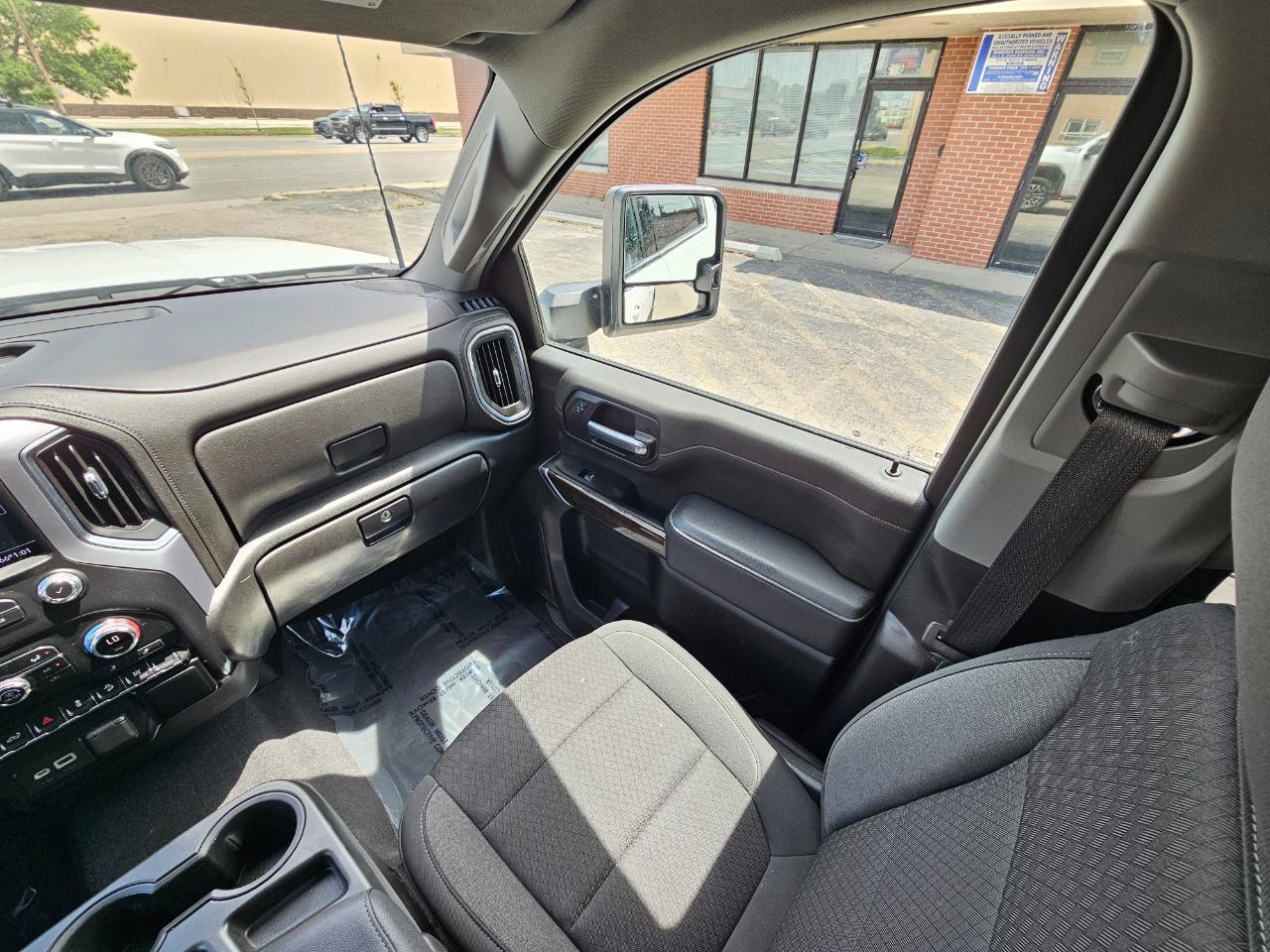 GMC Sierra 2500HD 4WD Crew Cab 159" SLE 2023