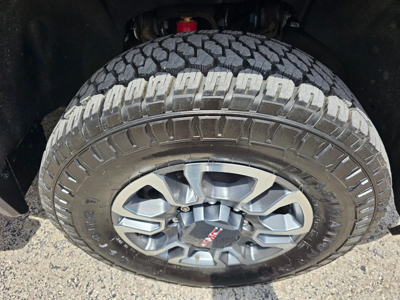 GMC Sierra 2500HD 4WD Crew Cab 159" SLE 2023