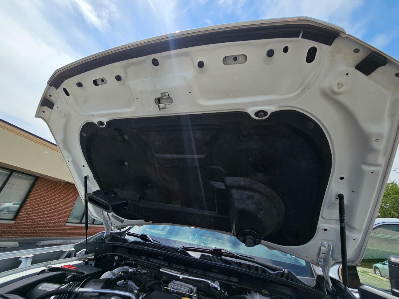 GMC Sierra 2500HD 4WD Crew Cab 159" SLE 2023