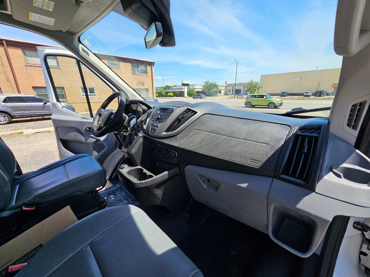 Ford Transit Van T-350 148" Med Rf 9500 GVWR Sliding RH Dr 2019