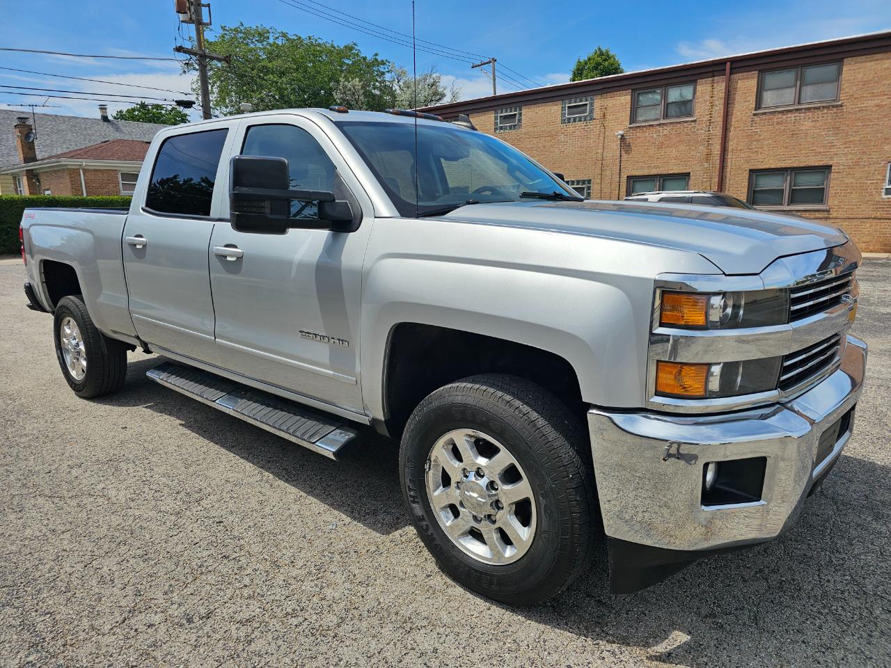 2015 Chevrolet Silverado 2500HD Built After Aug 14 4WD Crew Cab 153.7" LT