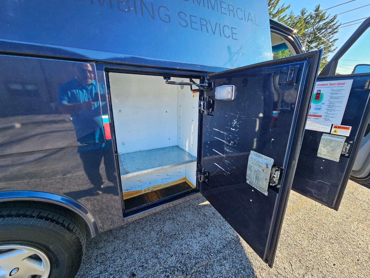 Ford E-Series Cutaway E-350 SRW 138" WB 2017