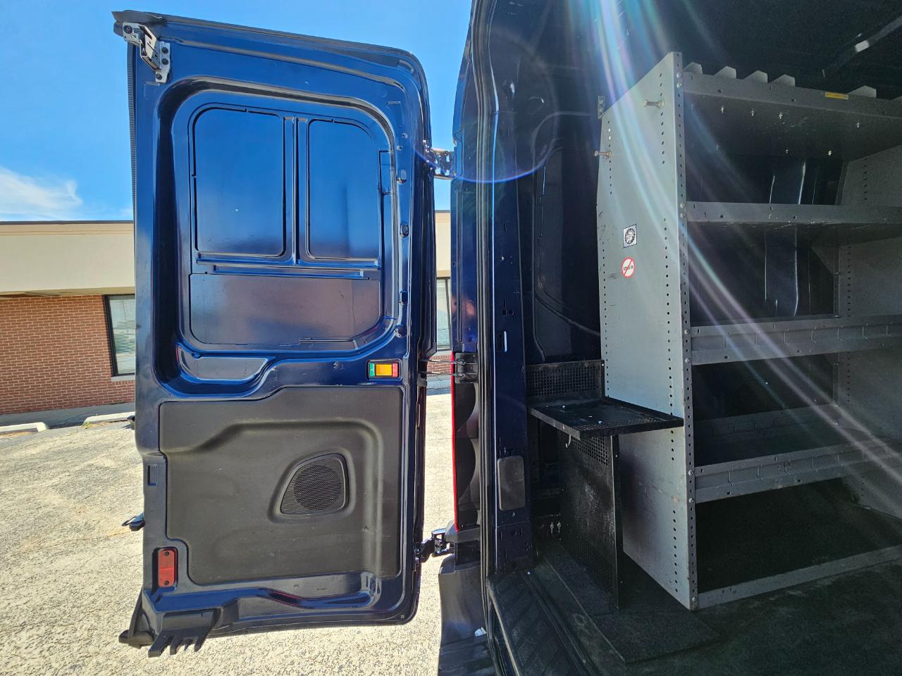 Ford Transit Cargo Van T-250 130" Med Rf 9000 GVWR Sliding RH Dr 2015