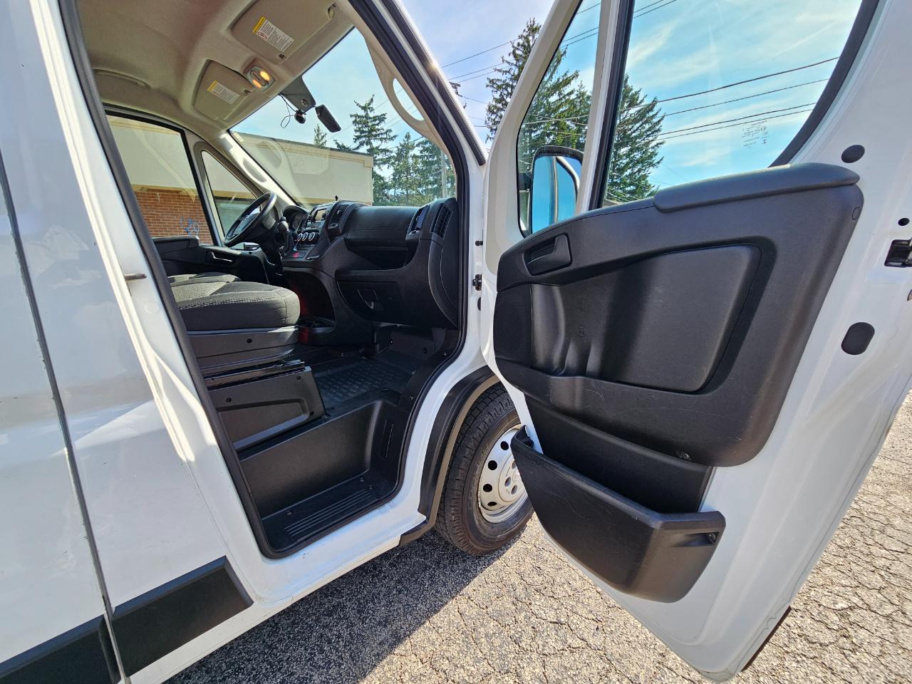 RAM ProMaster Cargo Van 1500 Low Roof 136" WB 2019