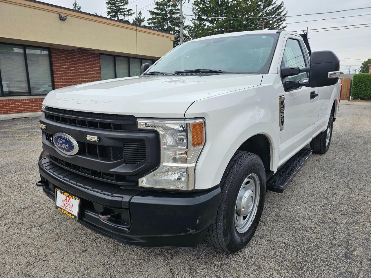 Ford Super Duty F-250 SRW XLT 2WD Reg Cab 8' Box 2020