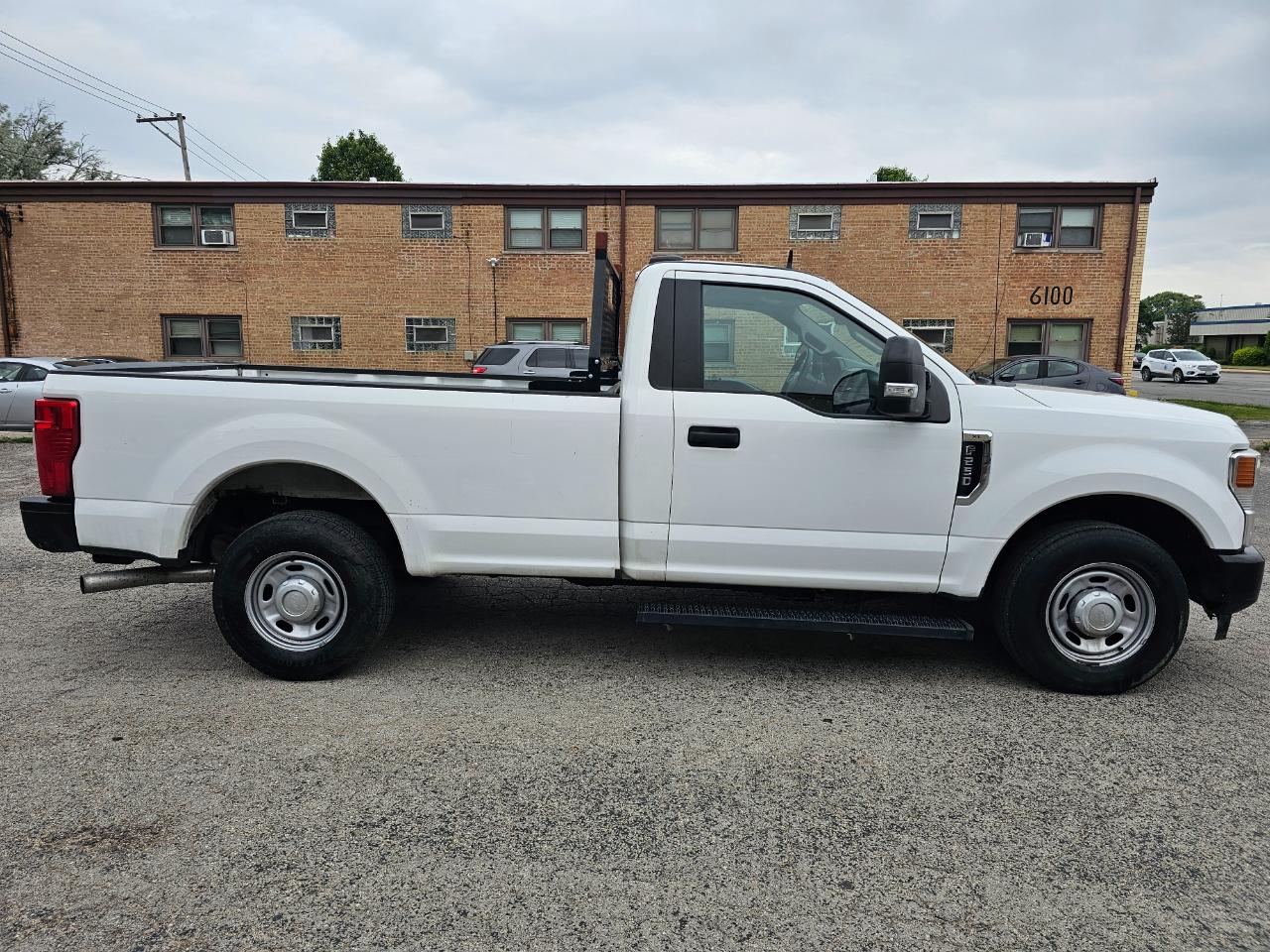 Ford Super Duty F-250 SRW XLT 2WD Reg Cab 8' Box 2020