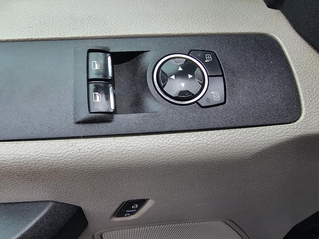 Ford Super Duty F-250 SRW XLT 2WD Reg Cab 8' Box 2020