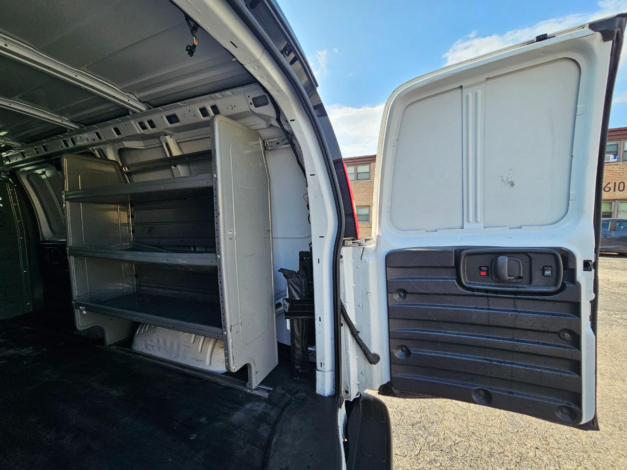 Chevrolet Express Cargo Van RWD 2500 135" 2019