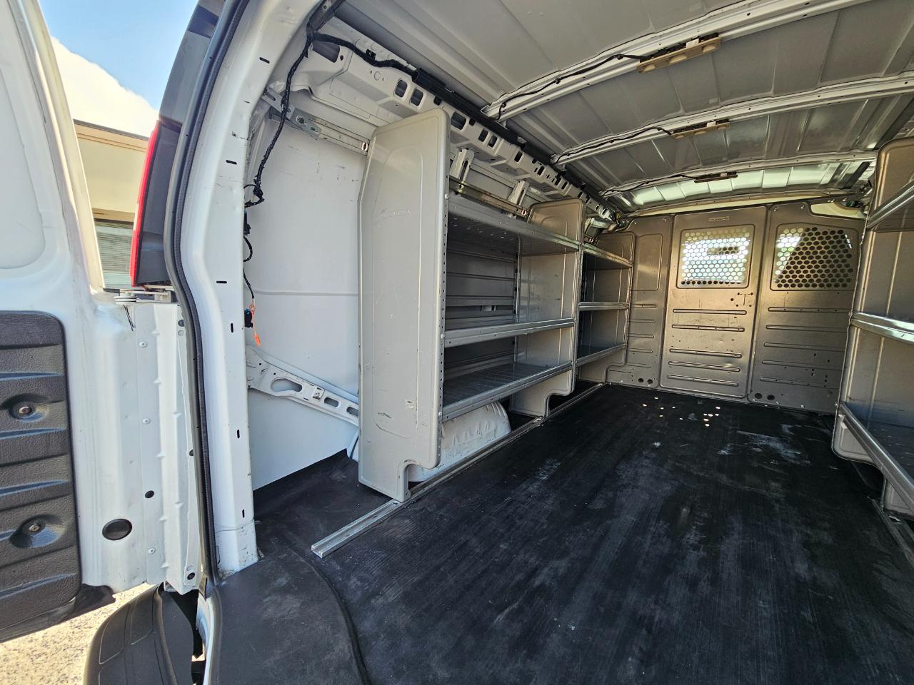 Chevrolet Express Cargo Van RWD 2500 135" 2019