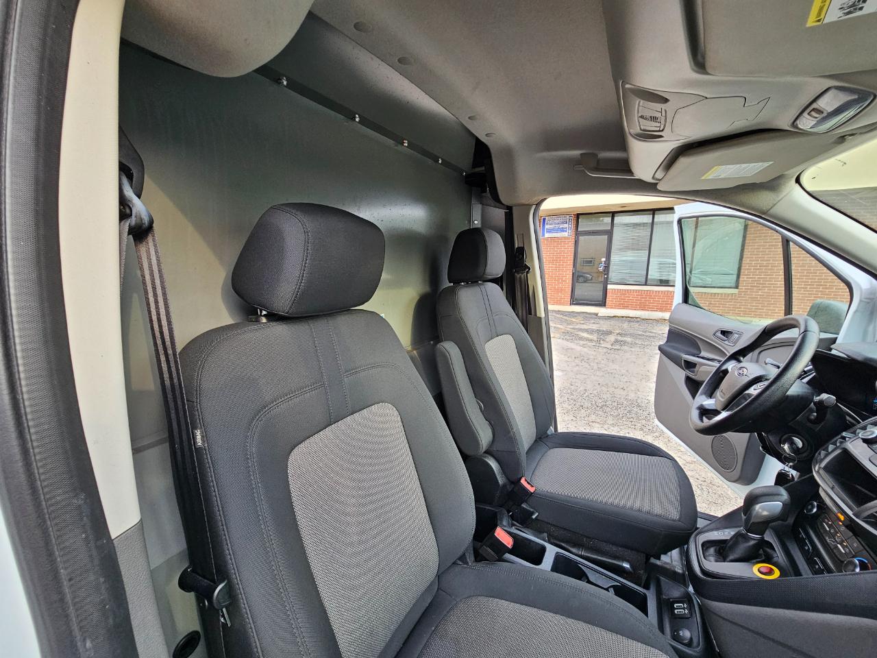 Ford Transit Connect Van XL LWB w/Rear Symmetrical Doors 2020