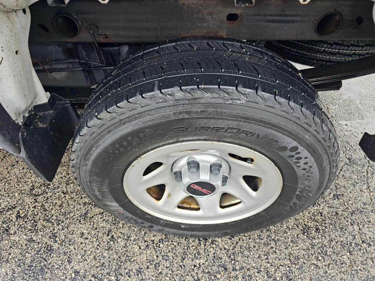 GMC Sierra 1500 2WD Reg Cab 133.0" 2016