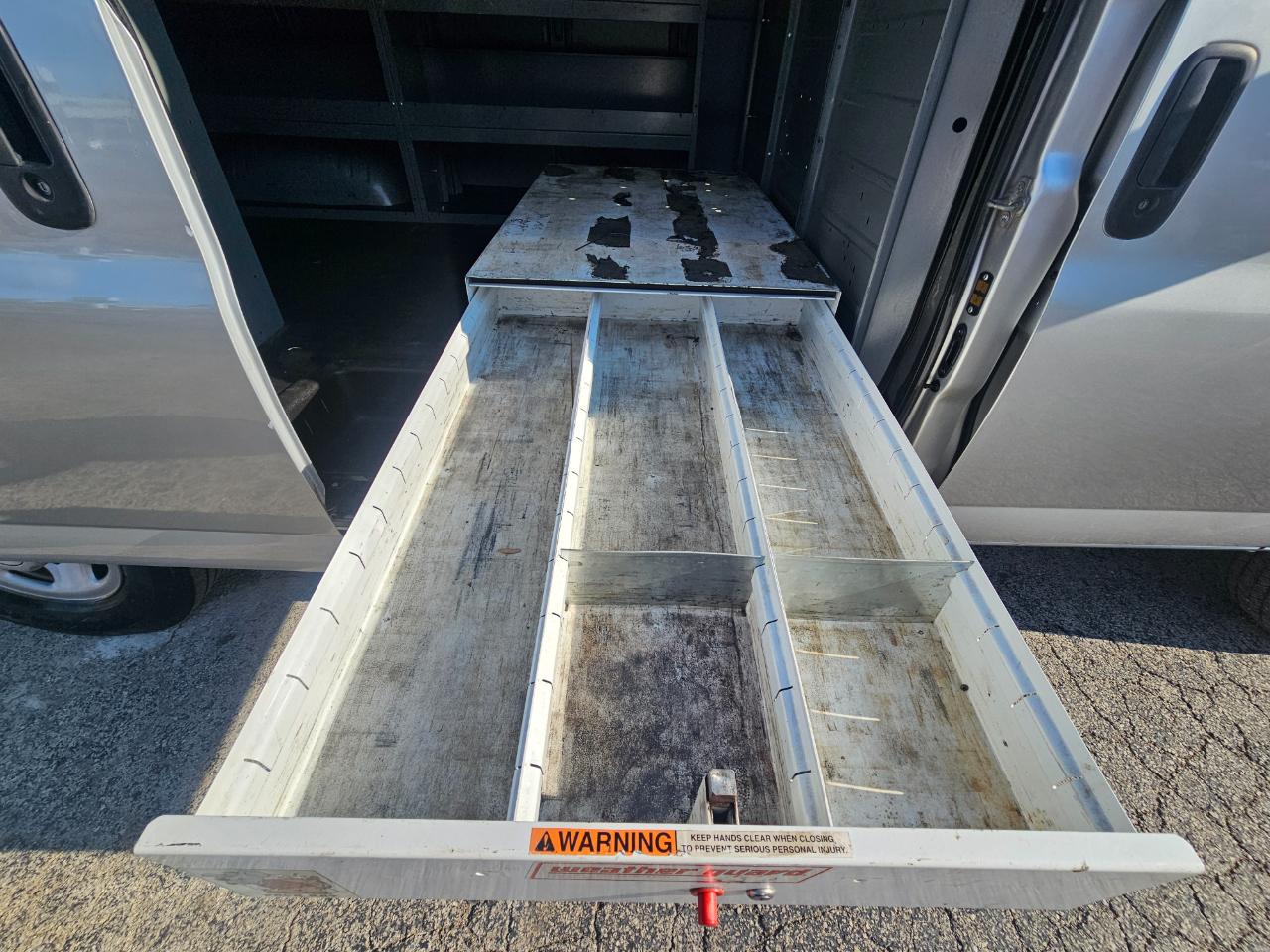 Chevrolet Express Cargo Van RWD 3500 135" 2019