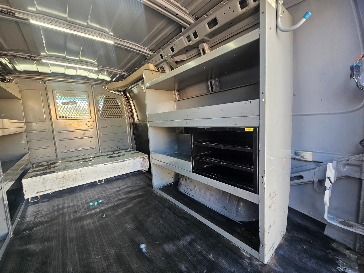Chevrolet Express Cargo Van RWD 3500 135" 2019