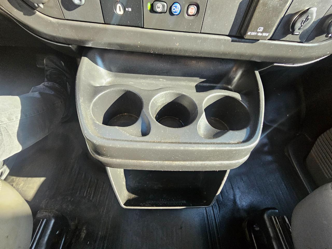 Chevrolet Express Cargo Van RWD 3500 135" 2019