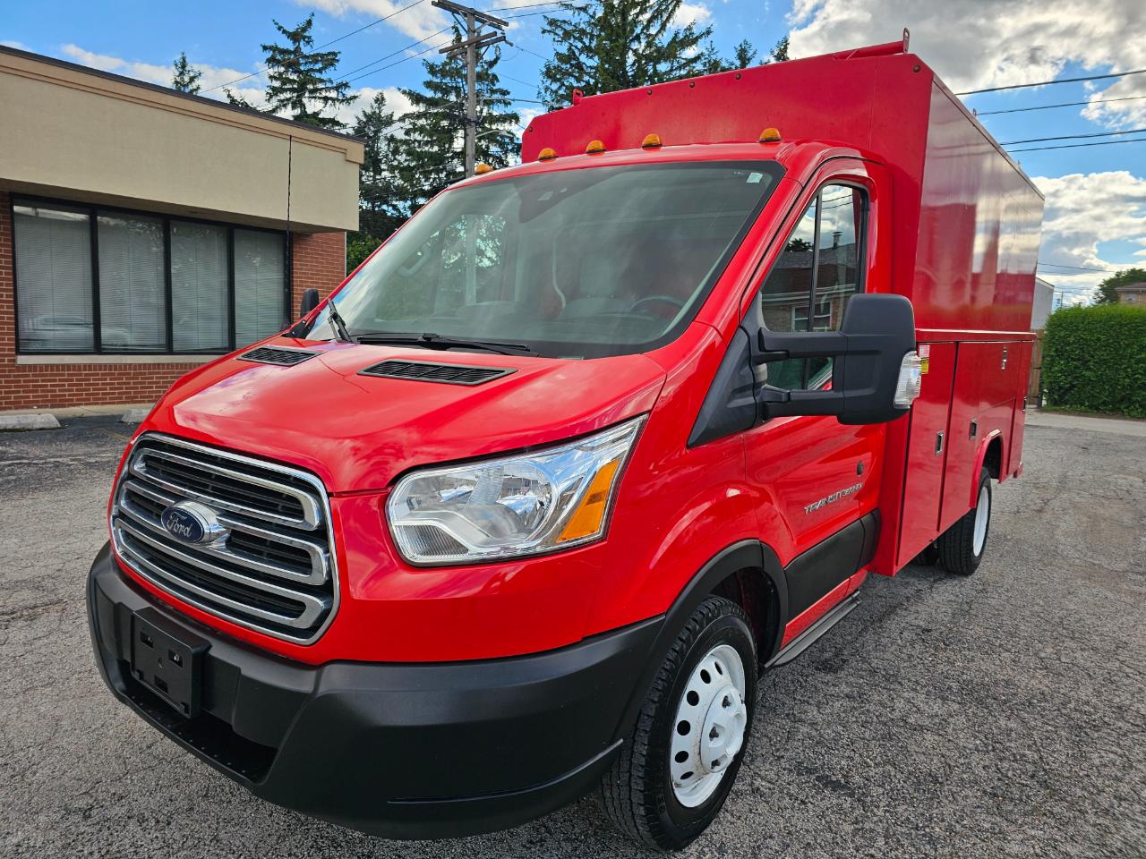 Ford Transit Cutaway T-350 DRW 138" WB 9950 GVWR 2019