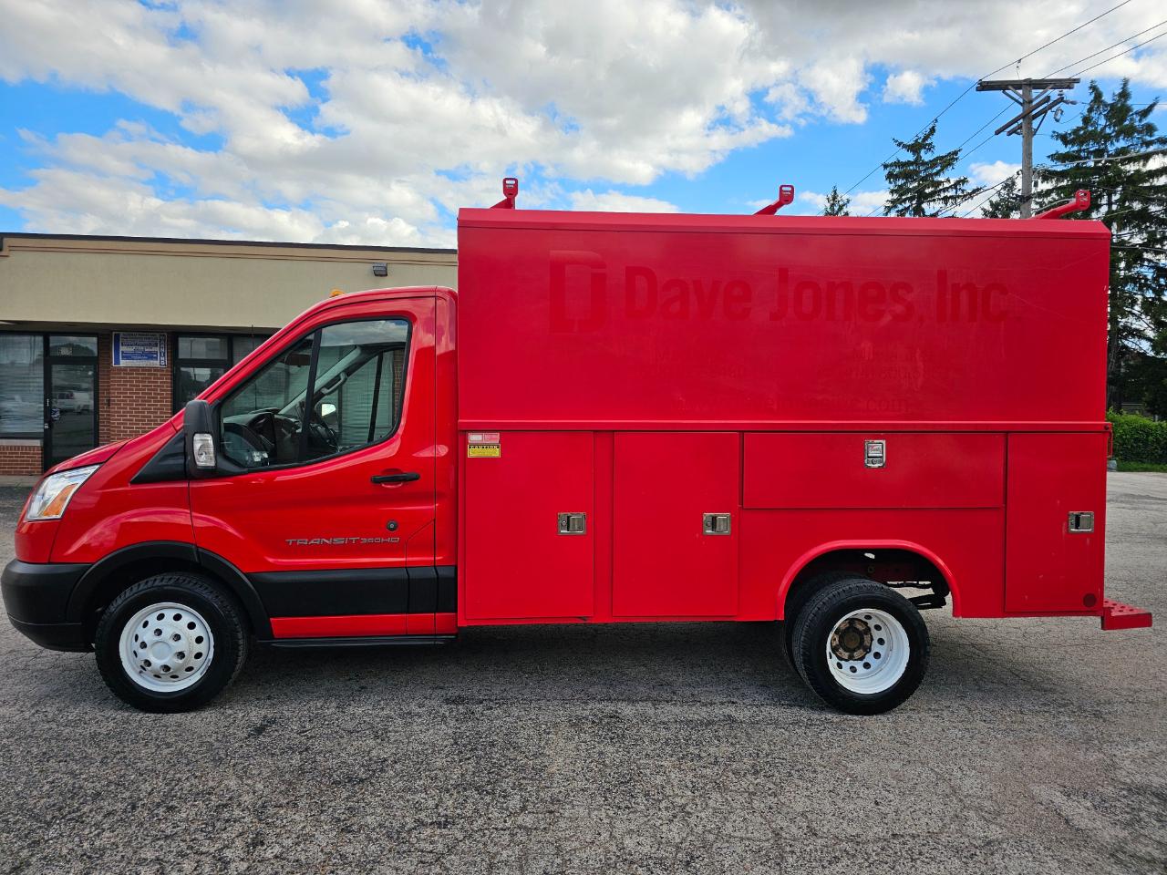 Ford Transit Cutaway T-350 DRW 138" WB 9950 GVWR 2019
