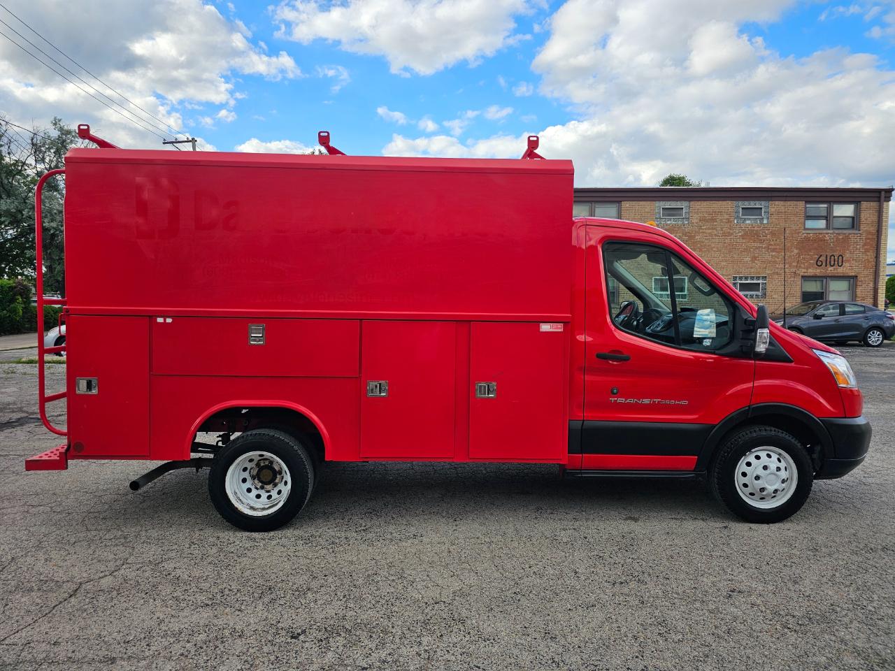 Ford Transit Cutaway T-350 DRW 138" WB 9950 GVWR 2019